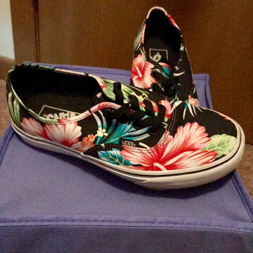 Vans Authentic